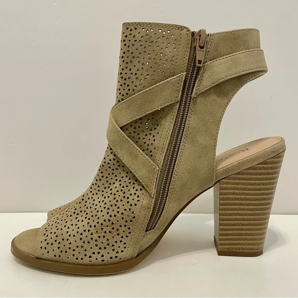 Restricted Brand Women’s Peep Toe Perforated Tan Booties Size 9